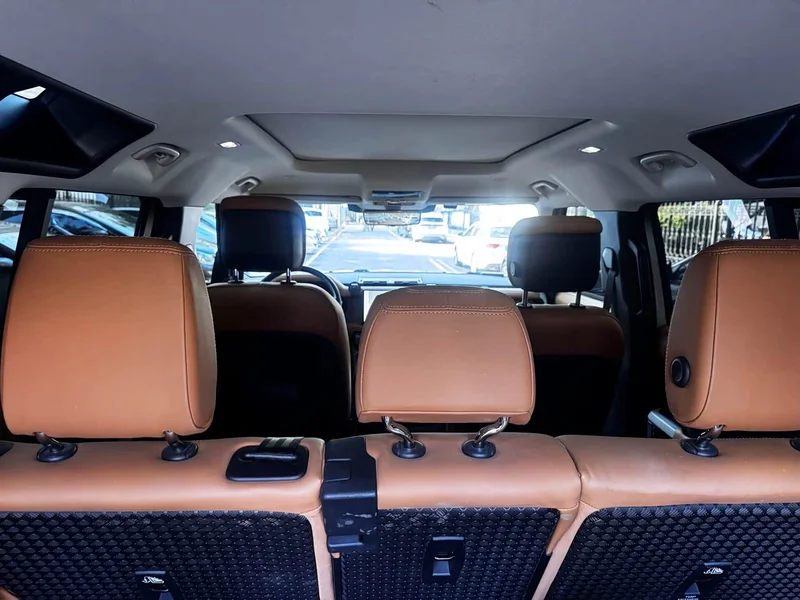 Land Rover Defender — фото 10
