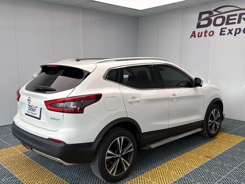 Nissan Qashqai — фото 6