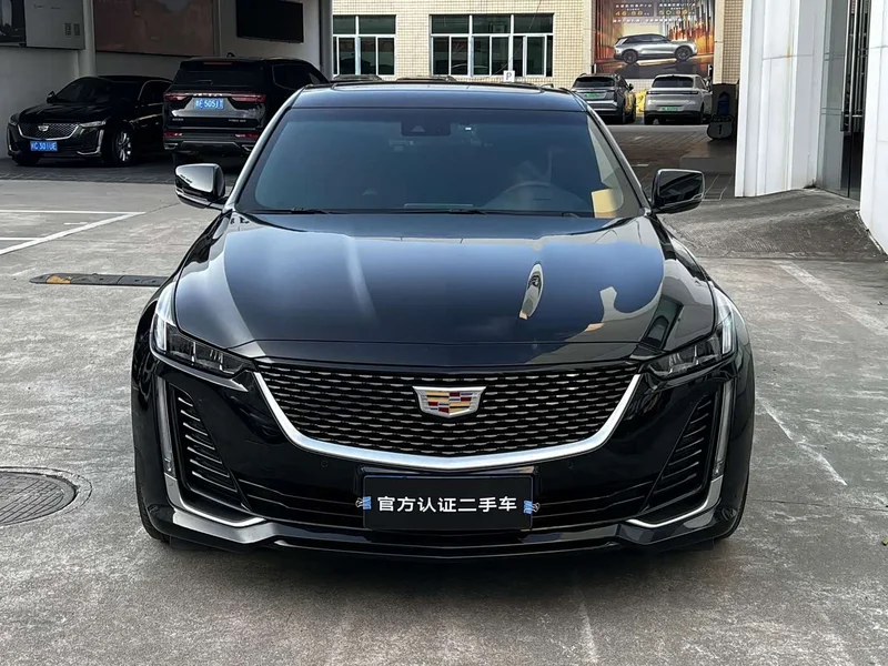 Cadillac CT5 — фото 2