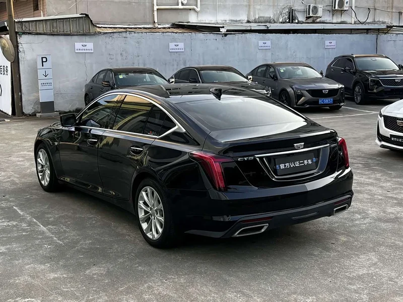 Cadillac CT5 — фото 5