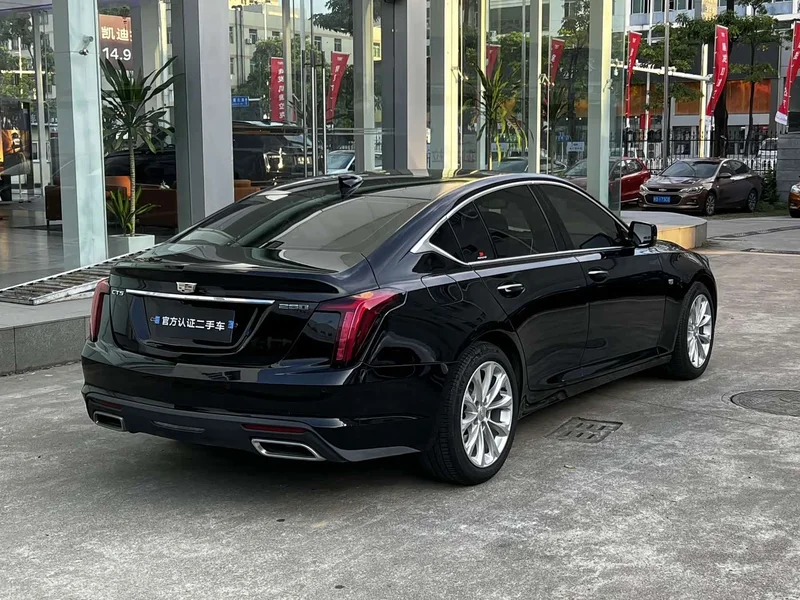 Cadillac CT5 — фото 6