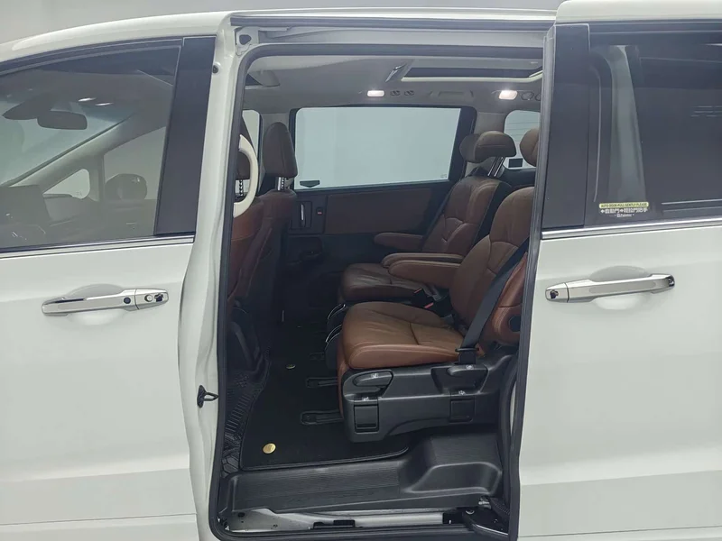 Honda Odyssey — фото 16