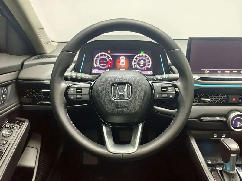 Honda Accord — фото 13