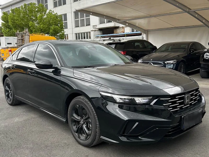 Honda Accord — фото 2