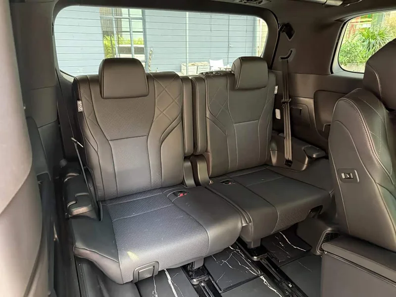 Toyota Alphard — фото 8