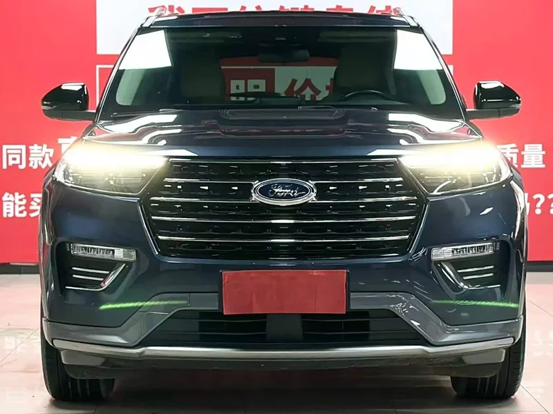 Ford Explorer — фото 3