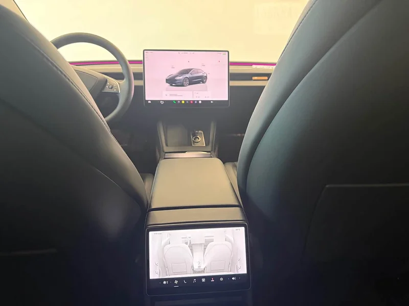Tesla Model 3 — фото 21