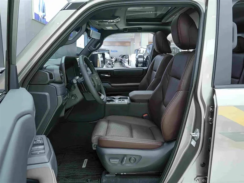 Toyota Prado — фото 11