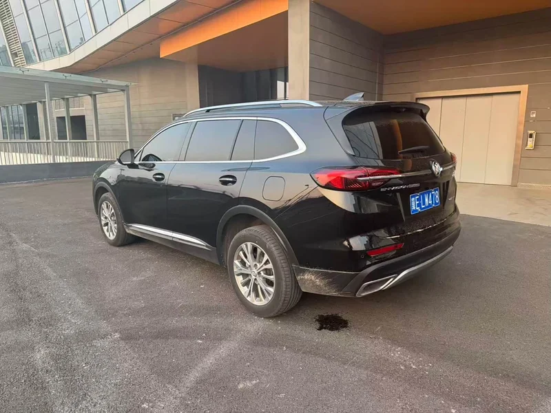Buick Envision Plus — фото 8