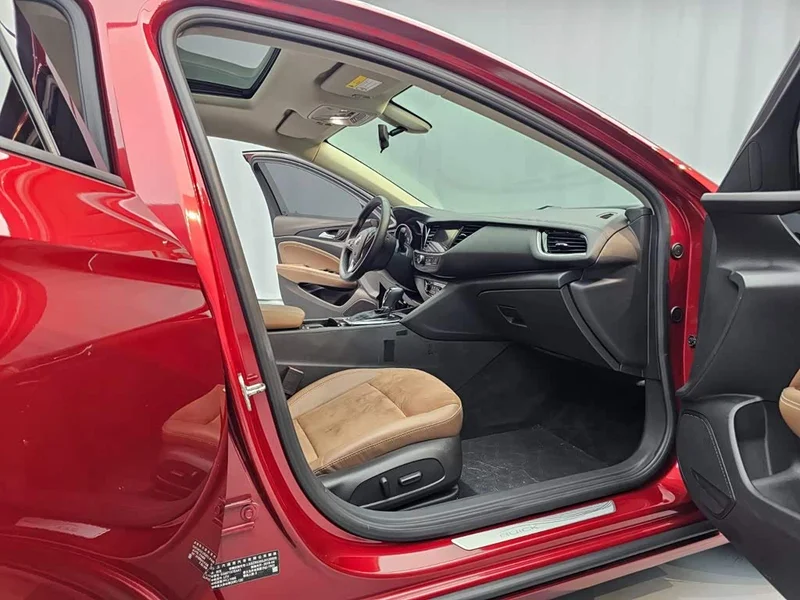 Buick Regal — фото 10