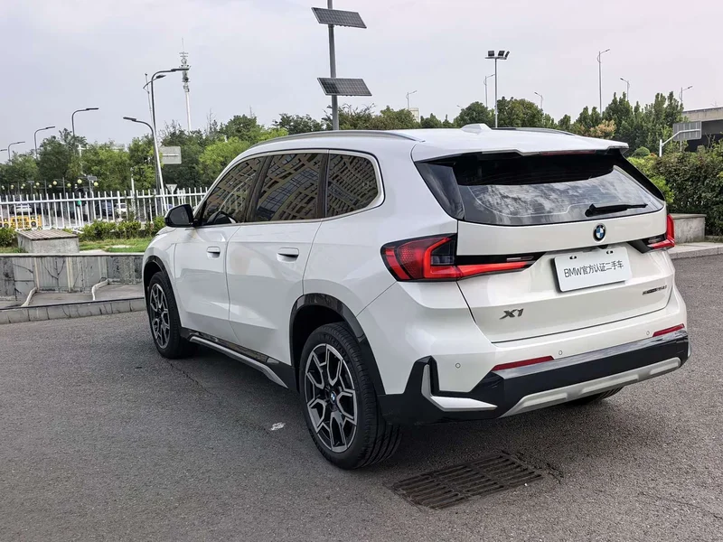 BMW X1 — фото 19