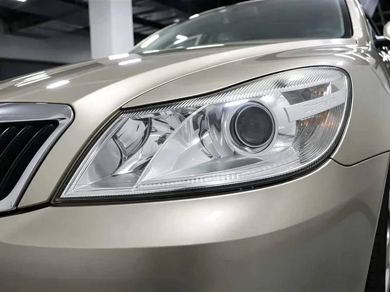 Volkswagen Octavia — фото 16