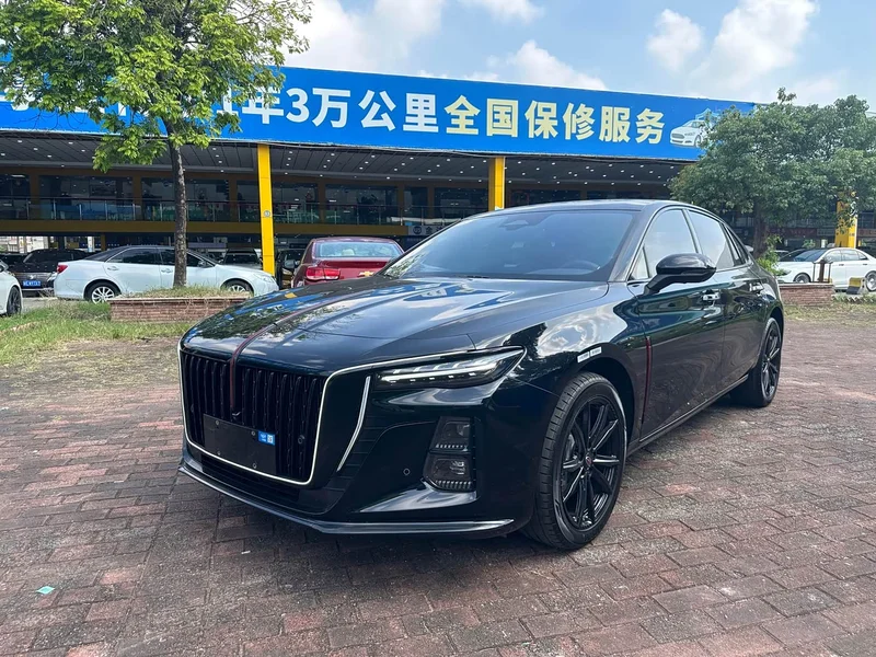 Hongqi H5 — фото 1