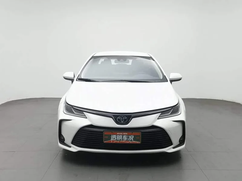 Toyota Corolla — фото 3