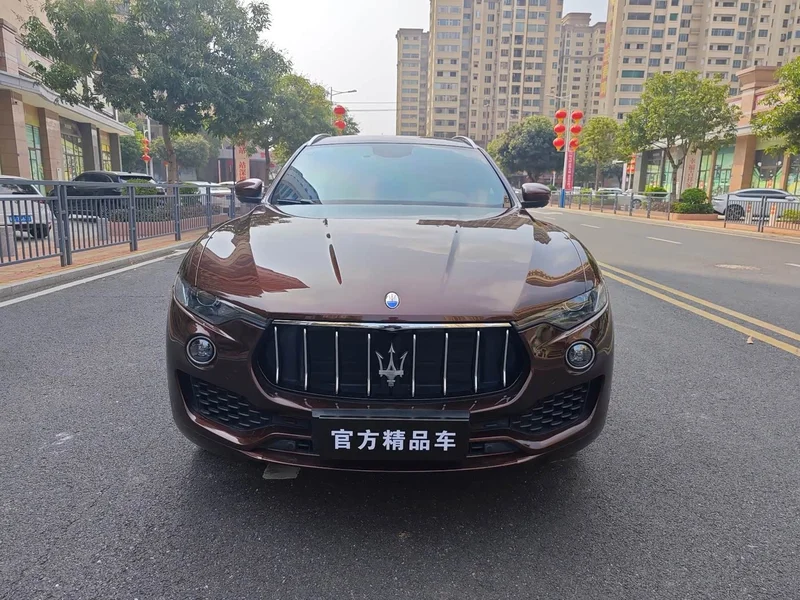 Maserati Levante — фото 2