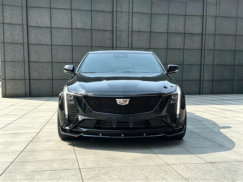 Cadillac CT5 — фото 2