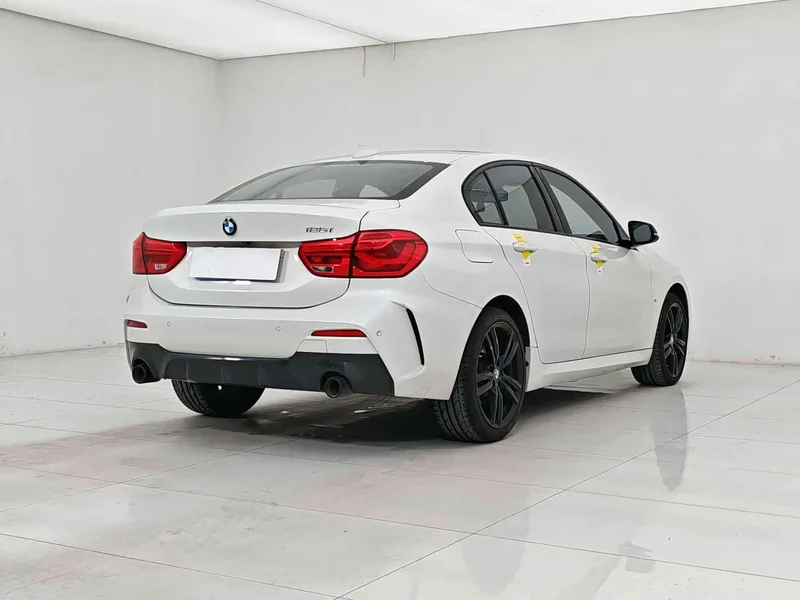BMW 1-Series — фото 16