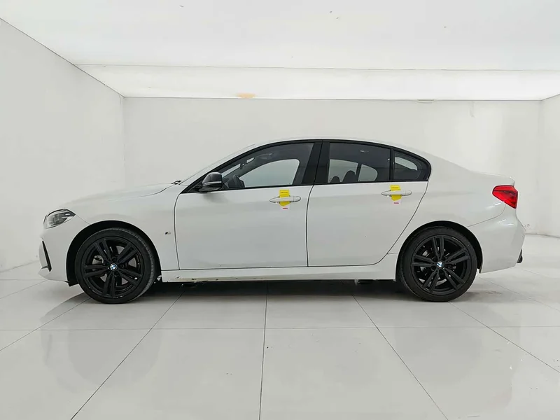 BMW 1-Series — фото 18