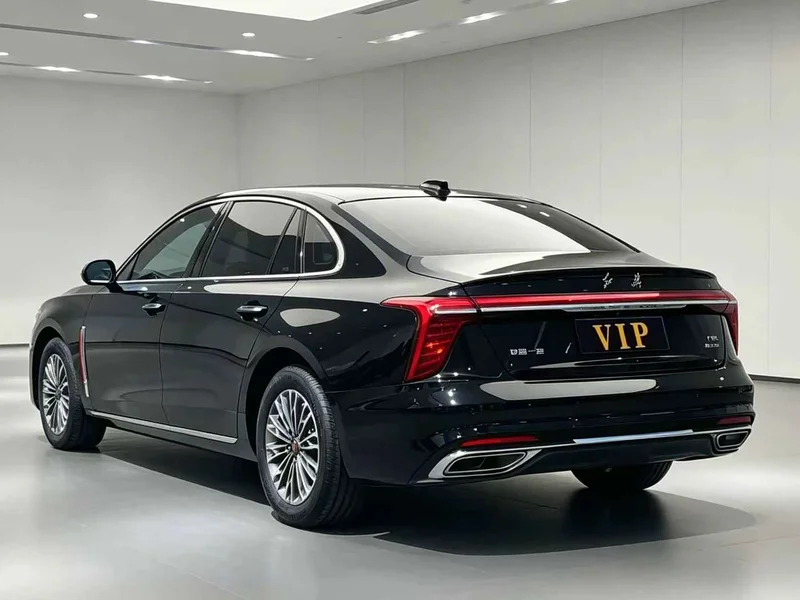Hongqi H5 — фото 13
