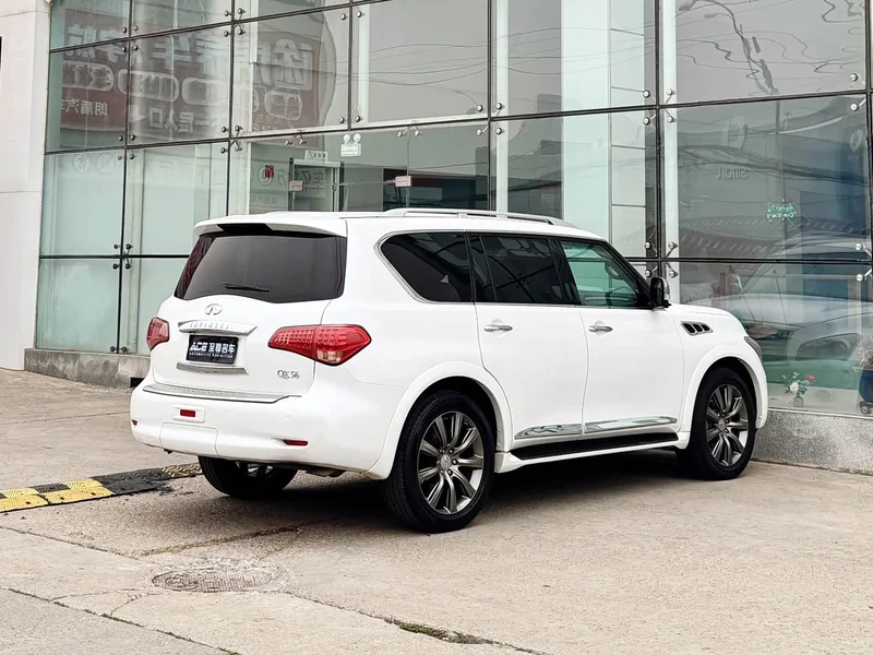 Infiniti QX — фото 4