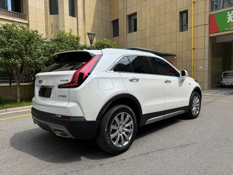 Cadillac XT4 — фото 4