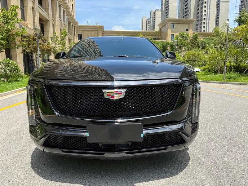 Cadillac XT5 — фото 2