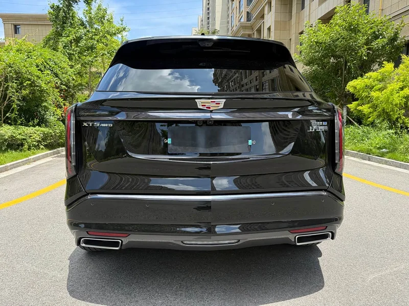 Cadillac XT5 — фото 5