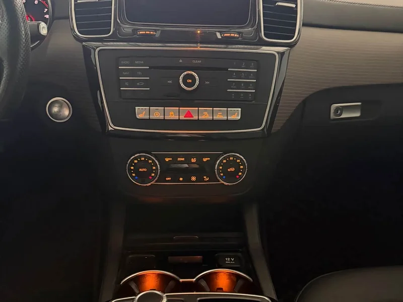 Mercedes-Benz GLE — фото 13