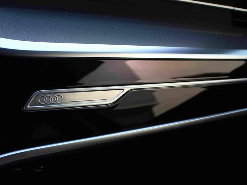 Audi A6L — фото 14