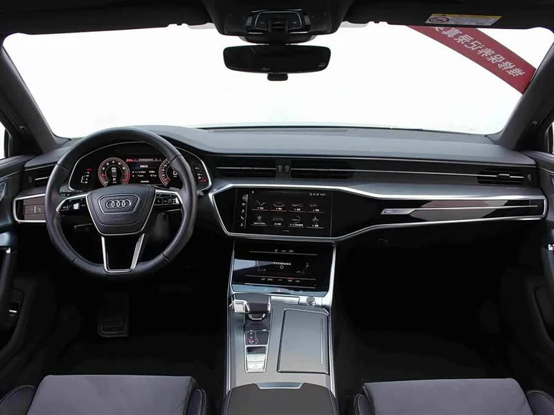 Audi A6L — фото 6