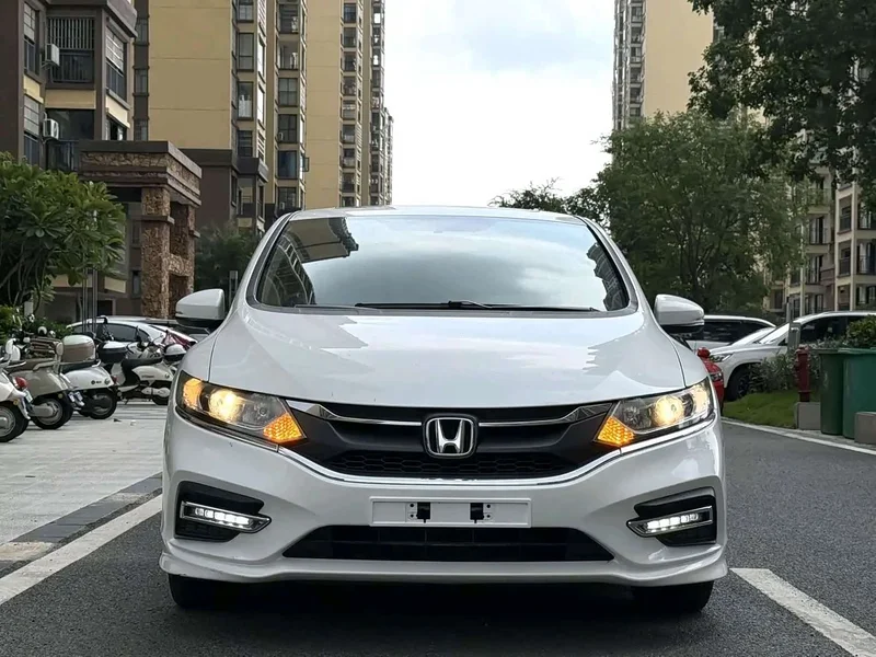 Honda Jade — фото 2
