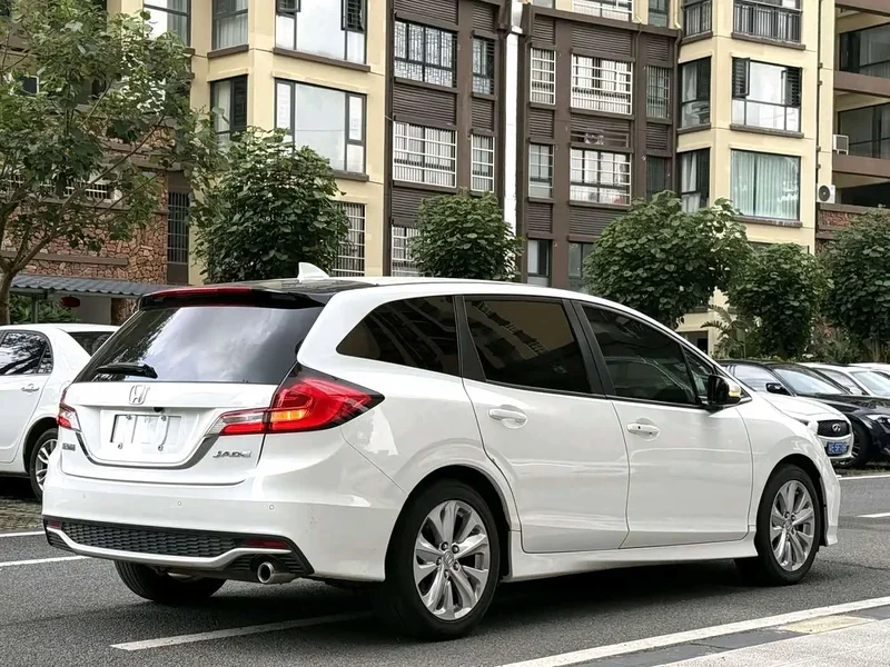 Honda Jade — фото 3