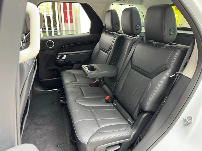 Land Rover Discovery — фото 12