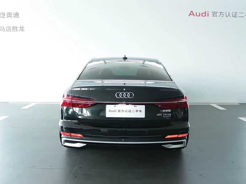 Audi A6L — фото 5