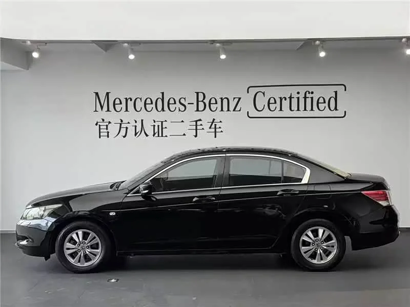 Honda Accord — фото 2