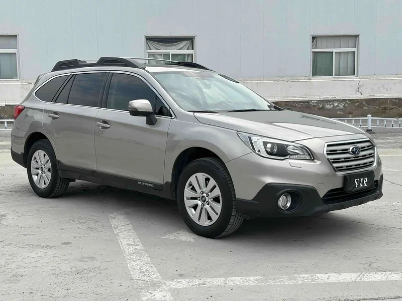 Subaru Outback — фото 3