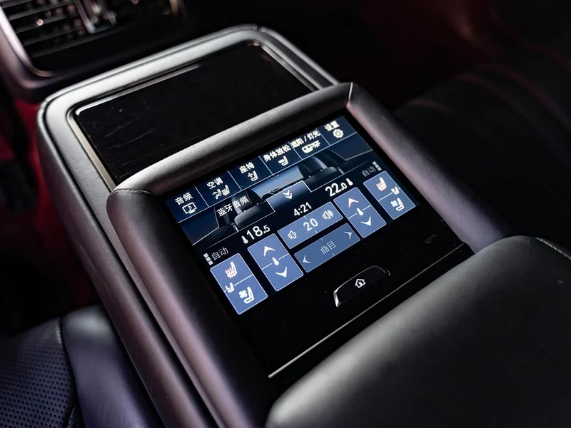 Lexus LS — фото 12