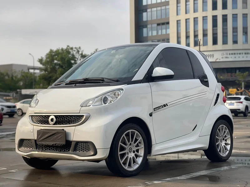 Smart Fortwo — фото 1