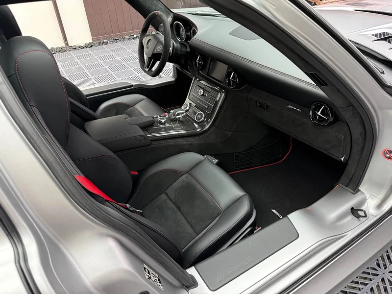 Mercedes-Benz SLS AMG — фото 15