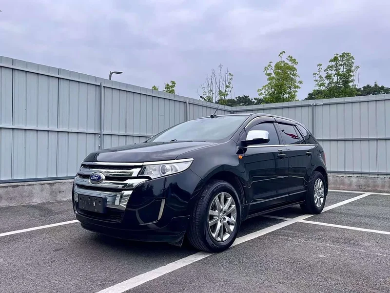 Ford Edge — фото 1