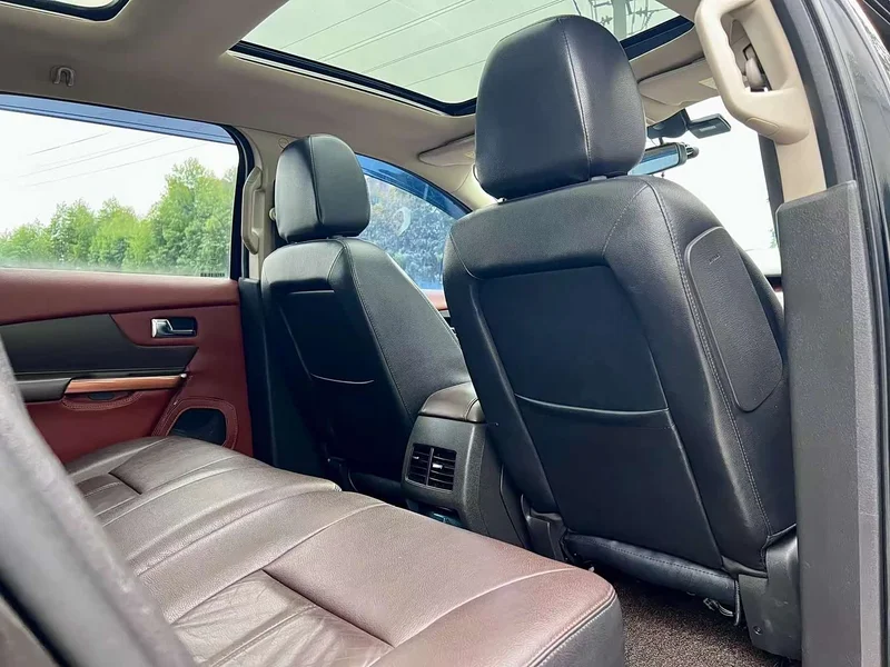 Ford Edge — фото 16