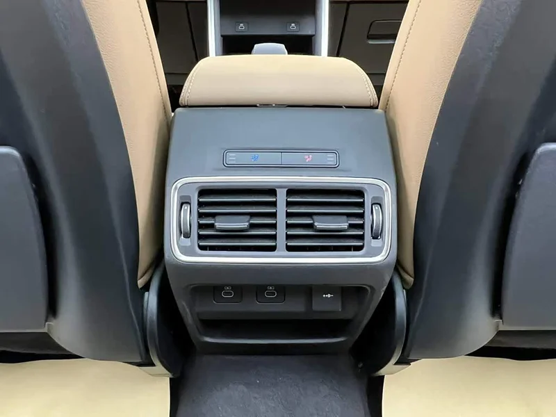 Land Rover Discovery — фото 31