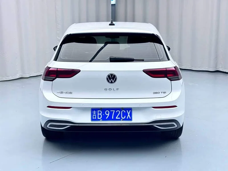 Volkswagen Golf — фото 5
