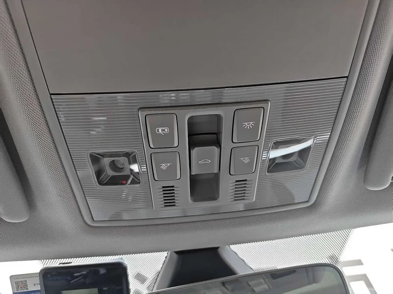 Skoda Superb — фото 18
