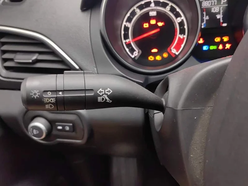 Citroën C3 sedan — фото 21