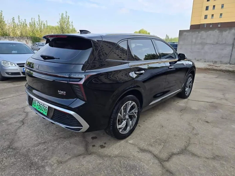 Hongqi HS3 PHEV — фото 6