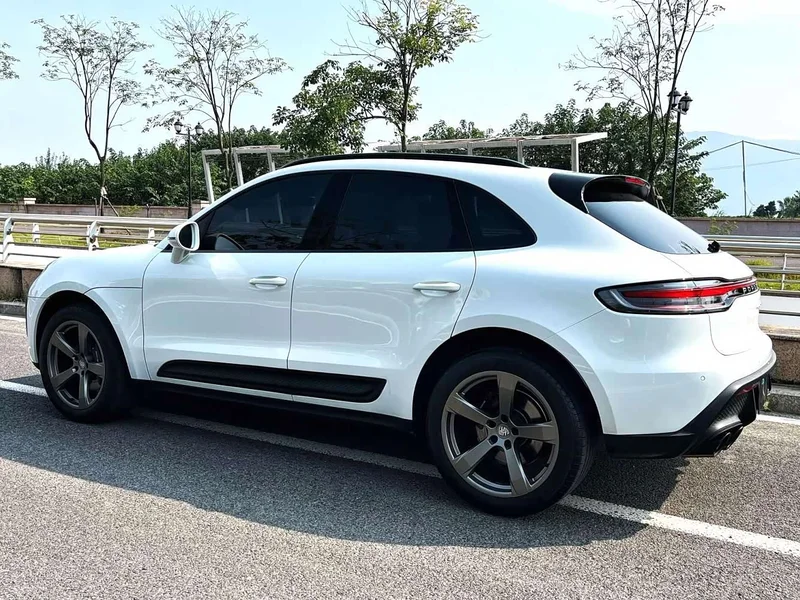 Porsche Macan — фото 7
