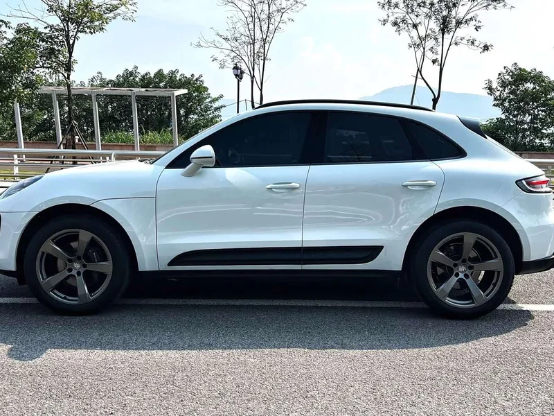 Porsche Macan — фото 8