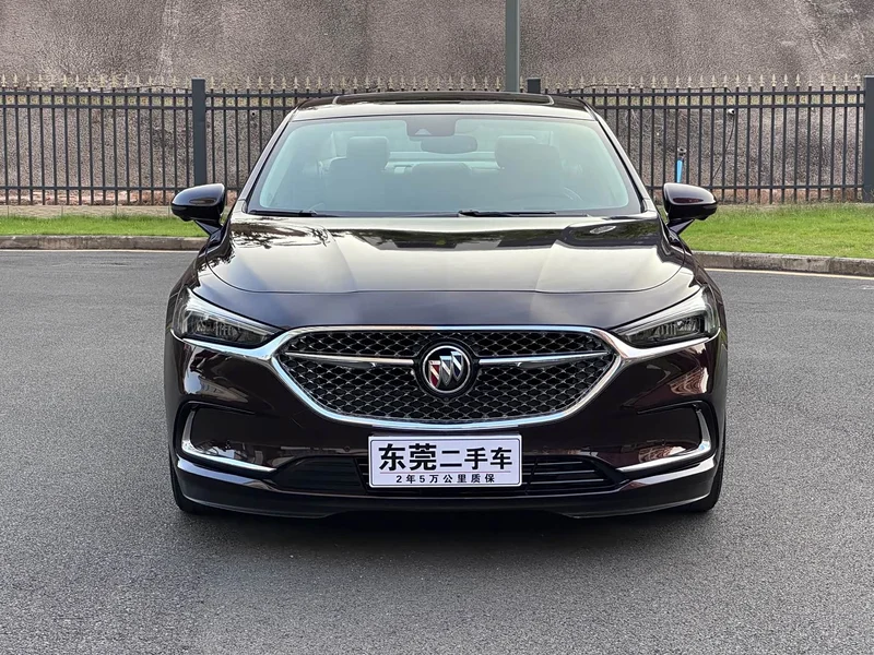 Buick LaCrosse — фото 3