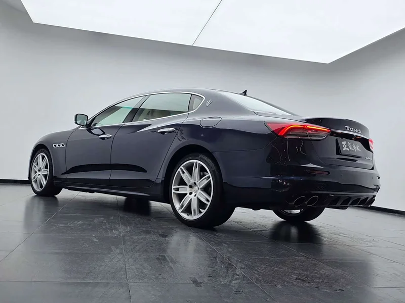 Lincoln Continental — фото 12